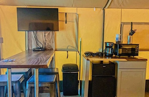 Fentress Cabin | #45Sons River Ranch Safari Cabin