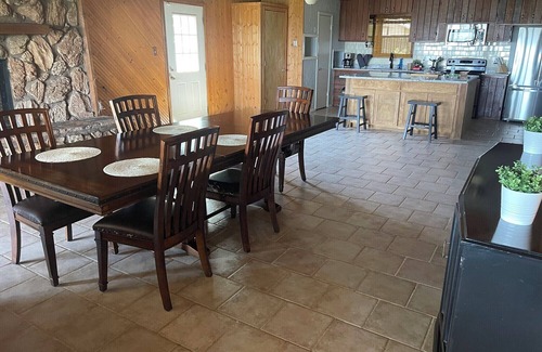 Mineral Wells House | 4BR 2BA house with a beautiful view