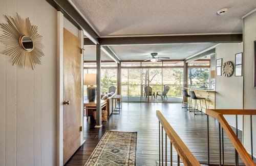 Cascade-Chipita Park House | 4BR Cabin With Fireplacemountain Viewsdog-friendly