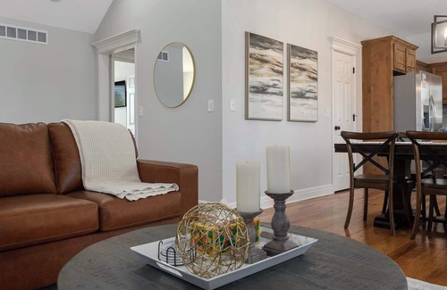 Shawnee House | 4BR Home Near MidAmerica Sport Complex KingBeds