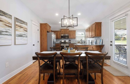 Shawnee House | 4BR Home Near MidAmerica Sport Complex KingBeds