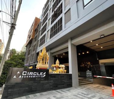 Bangkok Central Business District Apartment | 4Pax MRT BTS Asoke, Terminal21