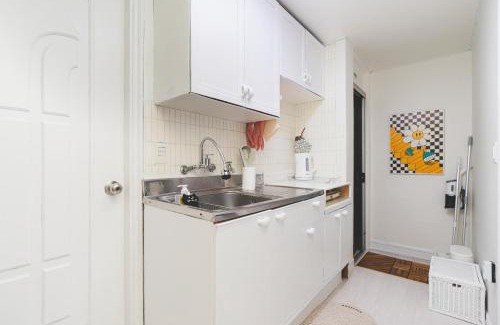 Cheonho-dong Apartment | 4people,2beds 2rooms, 3mins walk from Gangdong Station, Lotte World, KSPO Dome