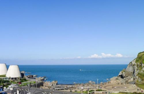 Hele House | 5 Arlington Villas