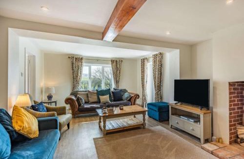 Southrepps House | 5 Bed in Southrepps 87444