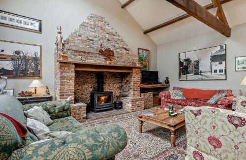 Holt House | 5 bed in Wiveton KT021