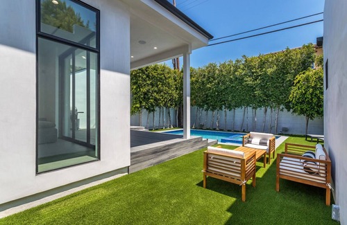 McManus House | 5 BED LUXURY HOME W/POOL&BBQ