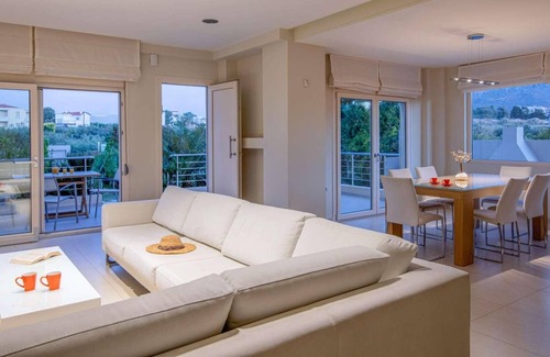Kato Gouves Villa | 5 bed with private pool & pool table.
