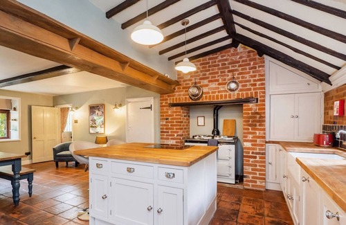Wroxham Cottage | 5 bedroom accommodation in Wroxham