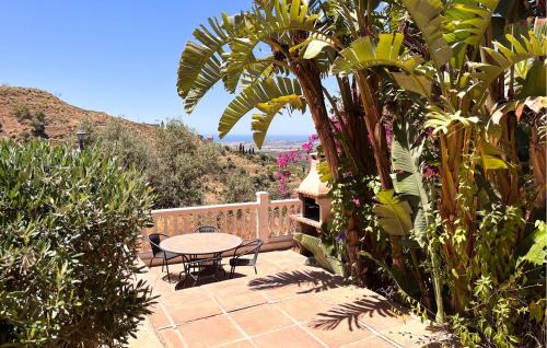 Arenas House | 5 Bedroom Cozy Home In Arenas