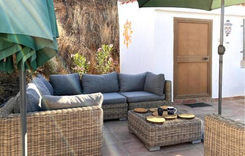 Arenas House | 5 Bedroom Cozy Home In Arenas