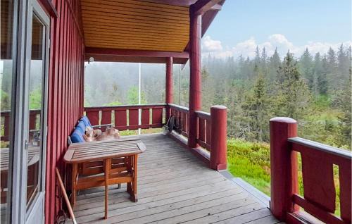 B House | 5 Bedroom Cozy Home In Lifjell