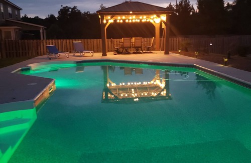 Grovetown House | 5 Bedroom home 3 1/2 bath - backyard oasis 5 miles to the Masters!