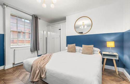 Bunhill House | 5-Bedroom Home in Central London Sleeps 14