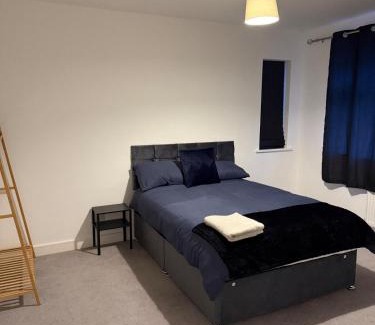 Petts Wood and Knoll Apartment | 5 bedroom house in Pettswood