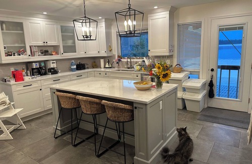 Nelson House | 5 Bedroom Lakefront Home w/Sauna & Office - 40 minutes to Whitewater