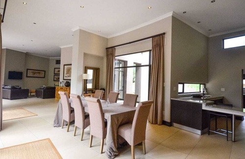 Mokopane Villa | 5 bedrooms Villa in Legend Golf and Safari