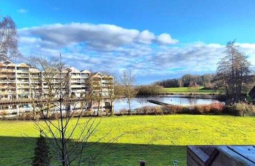 Bad Zwischenahn Apartment | 5 DTV Sterne Ferienwohnung am See Stella