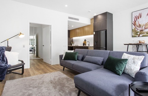 Leederville Apartment | 5 Lush Light Leederville Wheelchair PWD