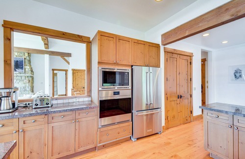 Edwards House | 5 Mi to Beaver Creek: Luxe Mtn-View Getaway!