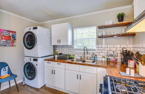 Tulsa House | 5 Mi to Dtwn Tulsa: Pet-Friendly Home!