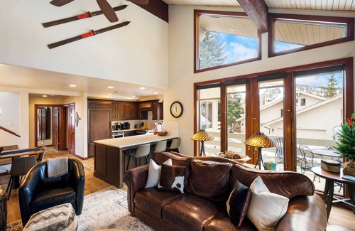 Deer Valley House | 5 Min Walk DV Ski Slopes, Luxury, Family & Pet Friendly-Book 7 Nights 1 SkisFree