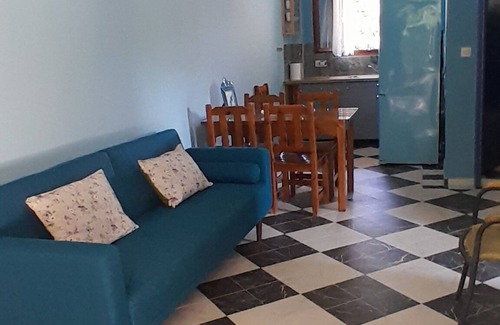 Katsarou Apartment | 5 min walk to the most popular & cheap Skiathos beach Trulos family apartment!