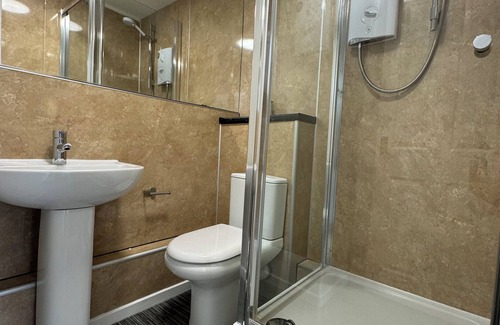 Old Town Apartment | 5 mins to The Pleasance and Royal Mile- 4 Bedroom Apartment