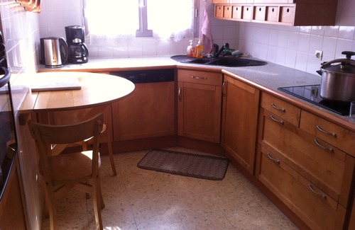 Font-Romeu-Odeillo-Via Apartment | 5-minute walk from the gondolas, bright T3, sleeps 8, free wifi.
