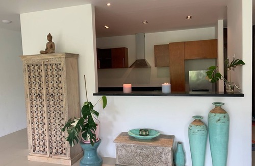 Laguna Apartment | 5 minutes from beach… stylish, quiet, well equipped 2BR apt with bbq terrace