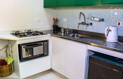 Leblon Apartment | 5 Minutes From Leblon Beach Ap204