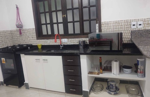 Jardim Neptunia House | 5 minutes from Praia do Indaia in Bertioga-SP.