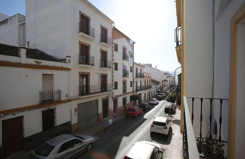 Ronda House | 5 minutes from the New Bridge! Roundhouse ideal for group-family garage free