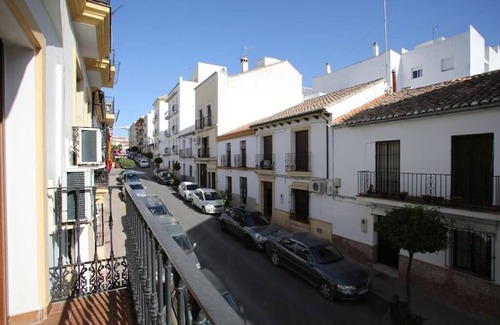 Ronda House | 5 minutes from the New Bridge! Roundhouse ideal for group-family garage free