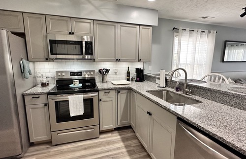 Carolina Forest Apartment | 5 minutes to the beach! Family-size condo with pool & golf.