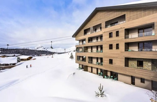 Les Saisies Apartment | 5 Room Apartment for 10 People with Mountain View