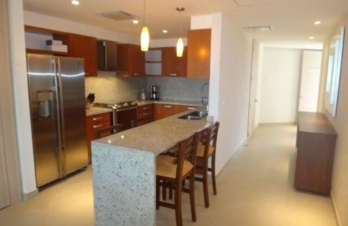Flamingos Condo | 5 Star Luxury Beach Front, 9th Floor with Gorgeous Views