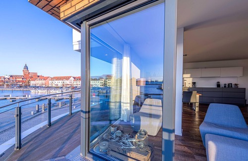 Muritz Apartment | 5-star vacation apartment Quartier Lounge in the harbor residence Waren (Müritz)