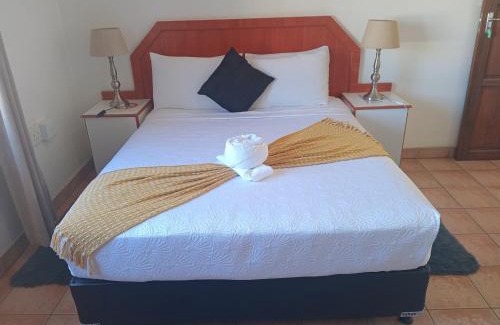 Montclair House | 5 The Grove