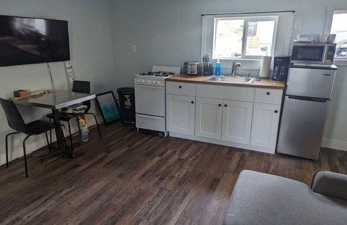 North Star Cottage | #5 - Walkable cottage near restaurants and trails.