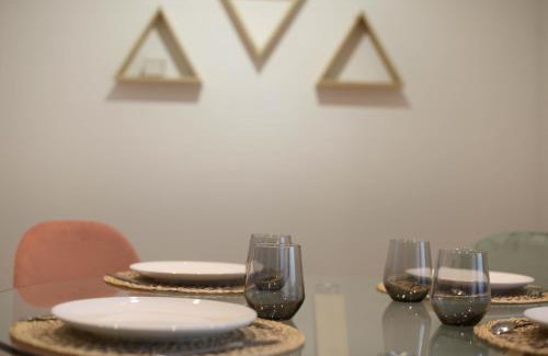 Les Baumettes Apartment | 50 m plage & tram superbe appart récent