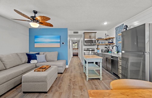 Bahama Beach House | 500 Feet to Beach, charming costal decor!