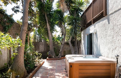 Oxnard Shores House | 5000D Gigi's Beach House