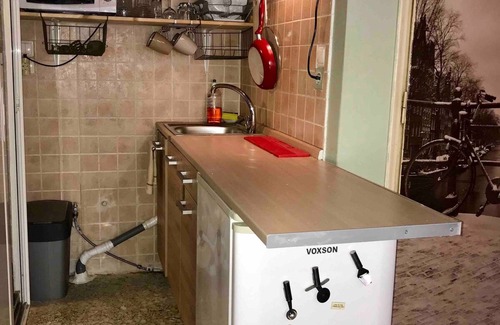 Agios Panteleimonas House | 500Mbps WiFi/Studio 1min from Attiki metro station