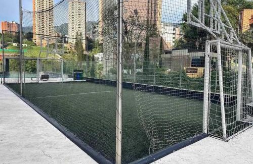 El Castillo Apartment | 502 El Poblado: Beautiful & ample space for families