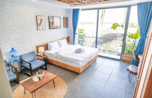 Ninh Kieu Apartment | 503MSNK Luxe Studio with Balcony and Kitchen