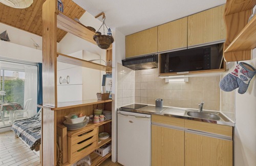 Longeville-sur-Mer Apartment | 50m from beach - Apartment for 5 - Terrace