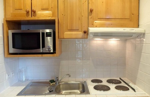 Le Lavachet Apartment | 50m from ski slopes, 4th floor, balcony, tv, ski locker, 35m², Tignes