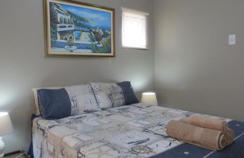 Bluff Apartment | 51 On Goodliffe