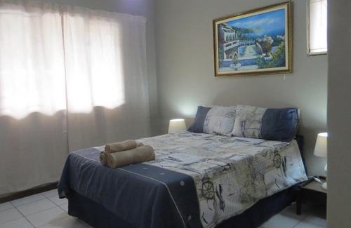 Bluff Apartment | 51 On Goodliffe